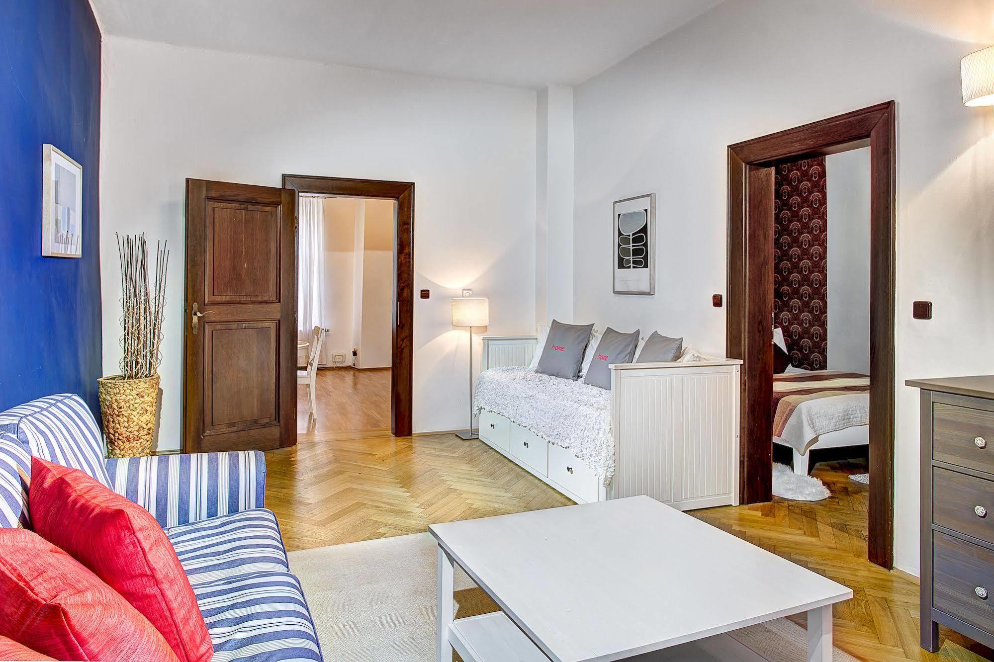 براغ Abc Suites المظهر الخارجي الصورة